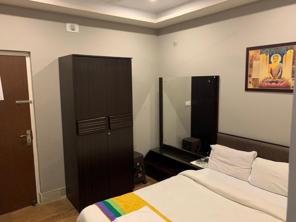 Gd Hotel Njp 西里古里 外观 照片